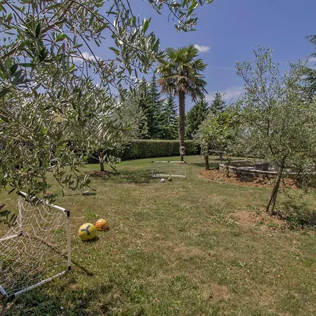 Lucia In - Istrien Gasthuis Gračišće