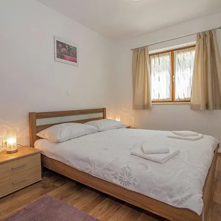 Lucia In - Istrien Gračišće